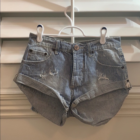 One Teaspoon Pants - 1 teaspoon striped shorts